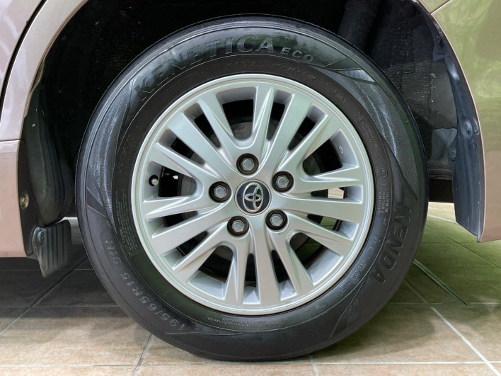 2015 Toyota Noah DBA-ZRR80G (UW-6a2b79a07b2b7)[17]