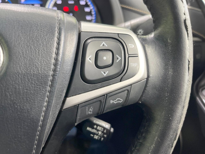 2017 Toyota Harrier DBA-ZSU60W (UW-6a2b79a9ef077)[28]