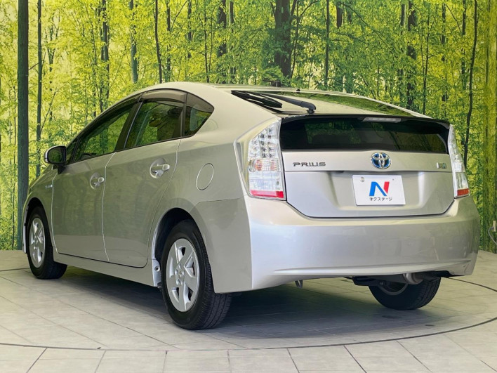 2010 Toyota Prius DAA-ZVW30 (UW-6a2b79af85ac8)[11]