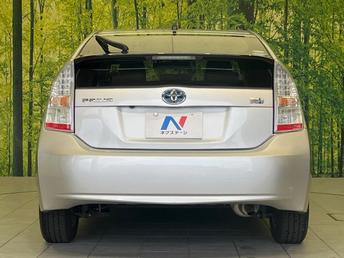2010 Toyota Prius DAA-ZVW30 (UW-6a2b79af85ac8)[10]