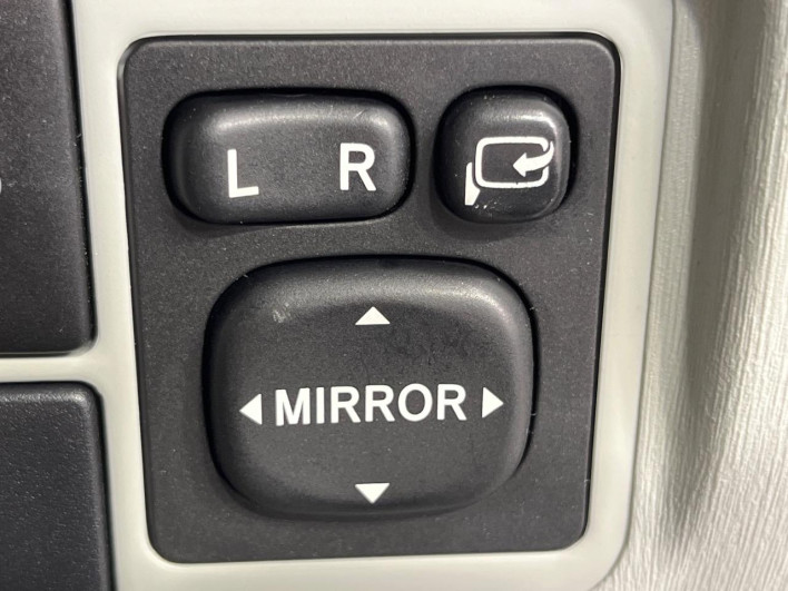 2010 Toyota Prius DAA-ZVW30 (UW-6a2b79b039793)[7]