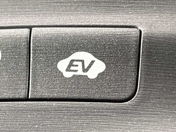 2010 Toyota Prius DAA-ZVW30 (UW-6a2b79b039793)[24]