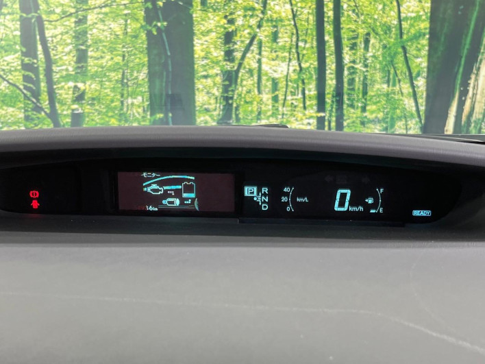 2010 Toyota Prius DAA-ZVW30 (UW-6a2b79b039793)[17]