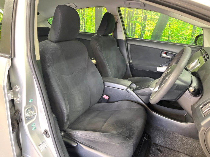 2012 Toyota Prius DAA-ZVW30 (UW-6a2b79b083d57)[22]