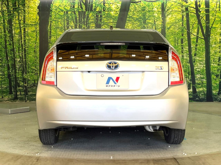 2012 Toyota Prius DAA-ZVW30 (UW-6a2b79b083d57)[10]