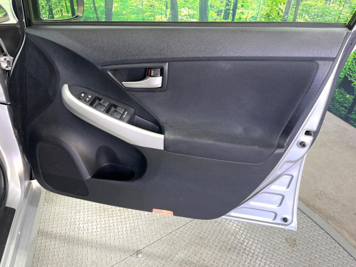2012 Toyota Prius DAA-ZVW30 (UW-6a2b79b083d57)[25]