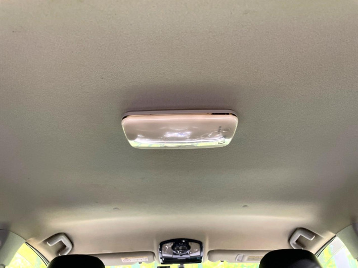 2014 Toyota Prius DAA-ZVW30 (UW-6a2b79b1e741d)[13]