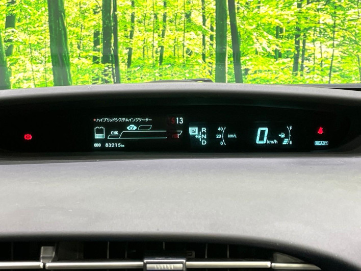 2014 Toyota Prius DAA-ZVW30 (UW-6a2b79b1e741d)[28]