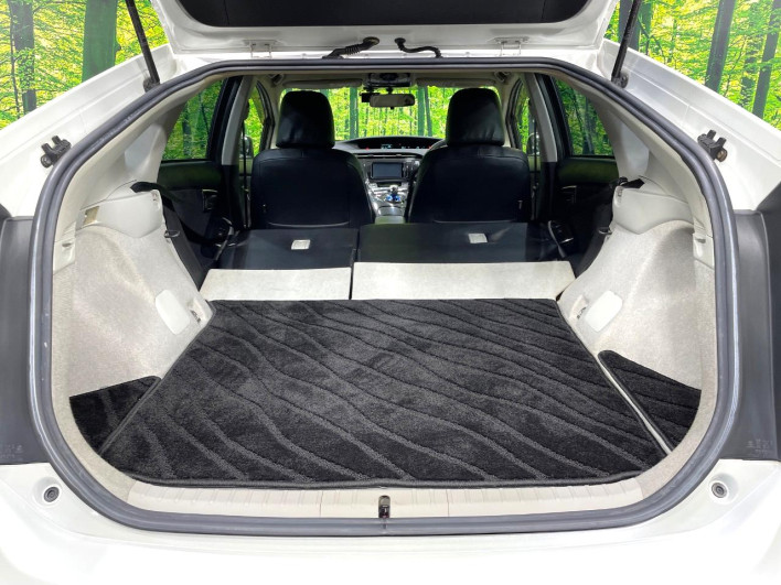 2014 Toyota Prius DAA-ZVW30 (UW-6a2b79b1e741d)[16]