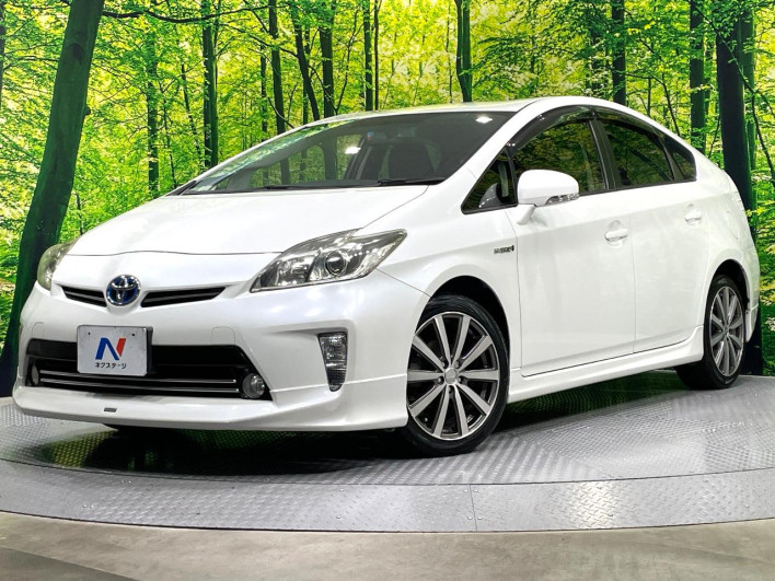 2014 Toyota Prius DAA-ZVW30 (UW-6a2b79b1e741d)[0]