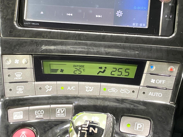 2014 Toyota Prius DAA-ZVW30 (UW-6a2b79b1e741d)[23]