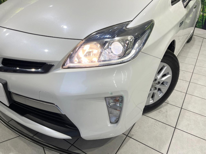2014 Toyota Prius PHV DLA-ZVW35 (UW-6a2b79b321a29)[8]