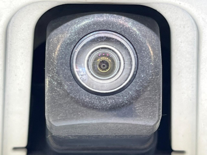 2017 Toyota Prius DAA-ZVW50 (UW-6a2b79b4f0568)[28]