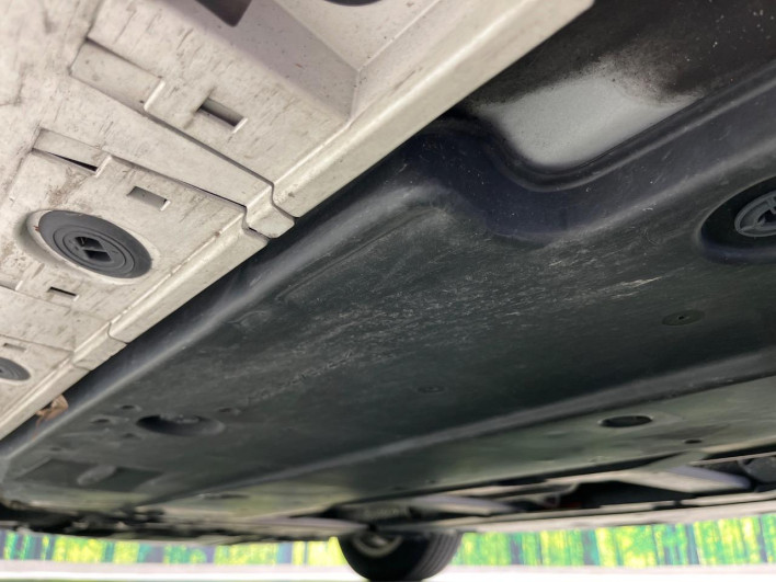 2017 Toyota Prius DAA-ZVW50 (UW-6a2b79b4f0568)[25]
