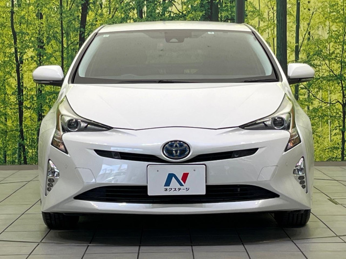 2017 Toyota Prius DAA-ZVW50 (UW-6a2b79b4f0568)[4]