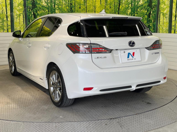 2013 Lexus CT DAA-ZWA10 (UW-6a2b79c2a81f4)[25]