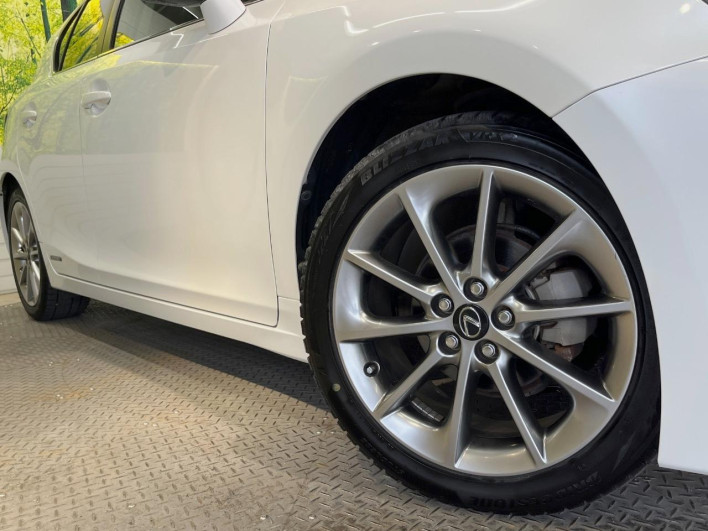 2013 Lexus CT DAA-ZWA10 (UW-6a2b79c2a81f4)[11]