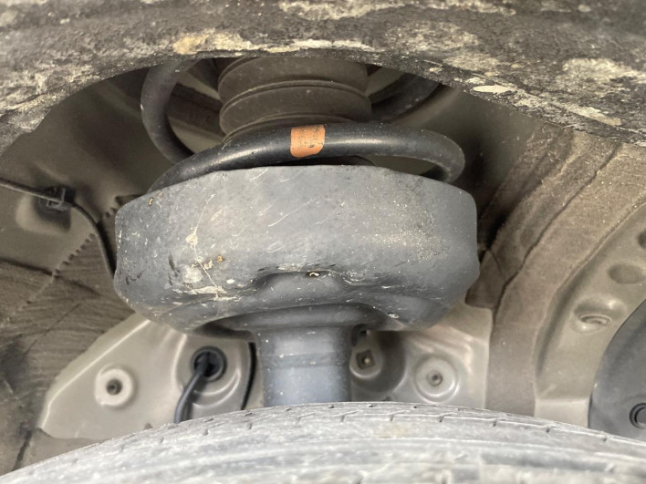 2023 Toyota Voxy 6AA-ZWR90W (UW-6a2b79cf5f325)[26]