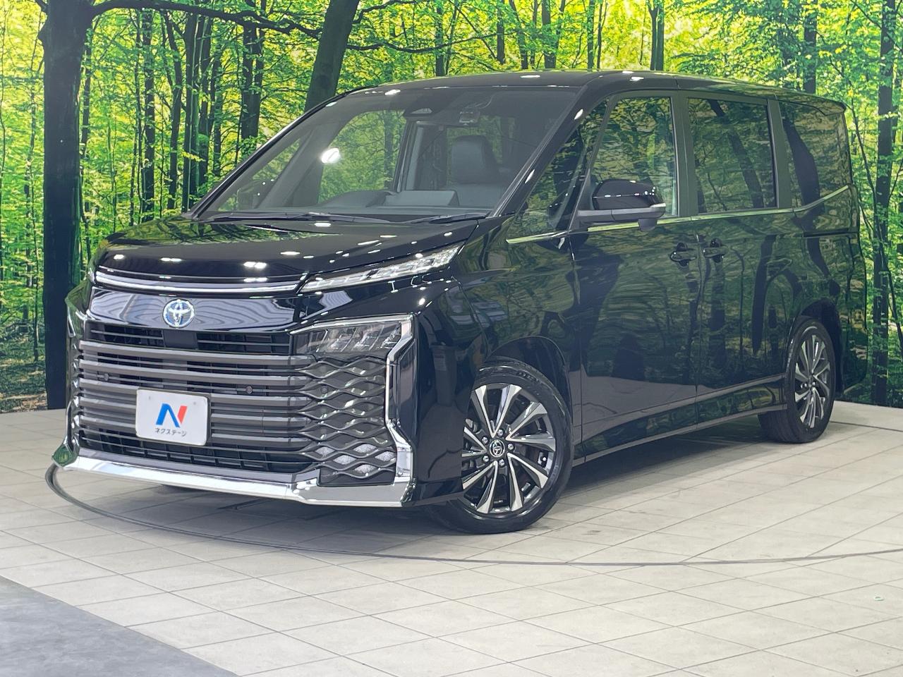 2023 Toyota Voxy 6AA-ZWR90W