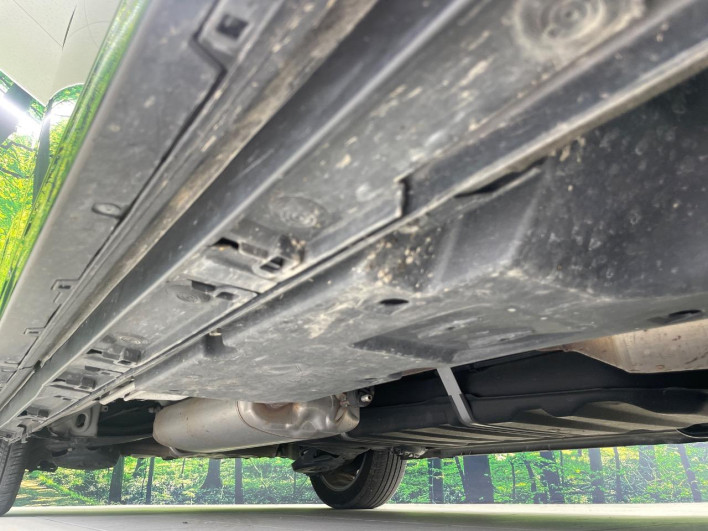 2023 Toyota Voxy 6AA-ZWR90W (UW-6a2b79cf5f325)[23]