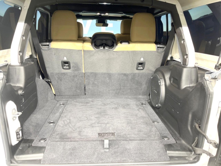 2019 Chrysler Jeep Wrangler Unlimited ABA-JL36L (UW-6a2cc92297f21)[15]
