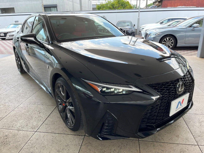 2023 Lexus IS 6AA-AVE30 (UW-6a2cc950ee92a)[18]