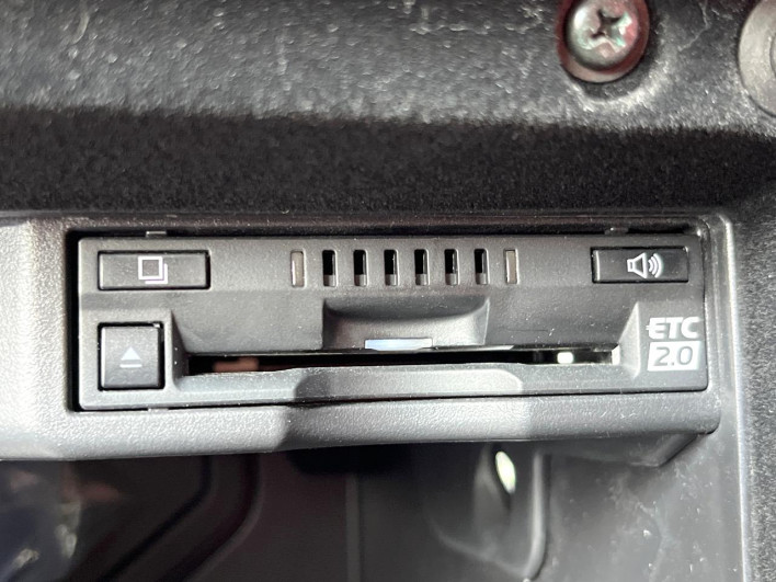 2023 Lexus IS 6AA-AVE30 (UW-6a2cc950ee92a)[29]