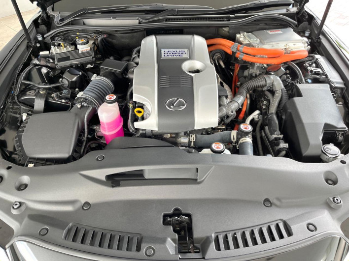 2023 Lexus IS 6AA-AVE30 (UW-6a2cc950ee92a)[12]