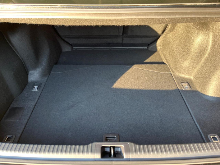 2023 Lexus IS 6AA-AVE30 (UW-6a2cc950f309c)[12]