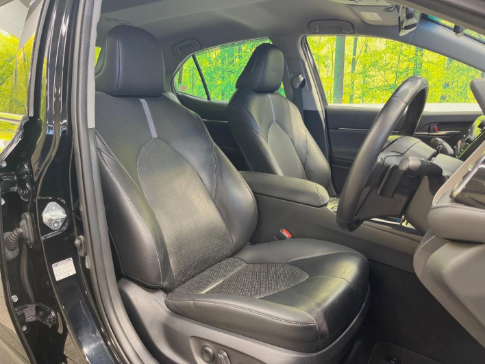 2018 Toyota Camry DAA-AXVH70 (UW-6a2cc9633f0e4)[12]