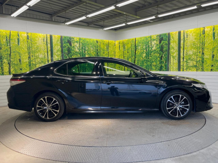 2018 Toyota Camry DAA-AXVH70 (UW-6a2cc9633f0e4)[19]
