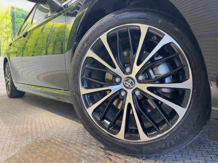 2018 Toyota Camry DAA-AXVH70 (UW-6a2cc9633f0e4)[11]
