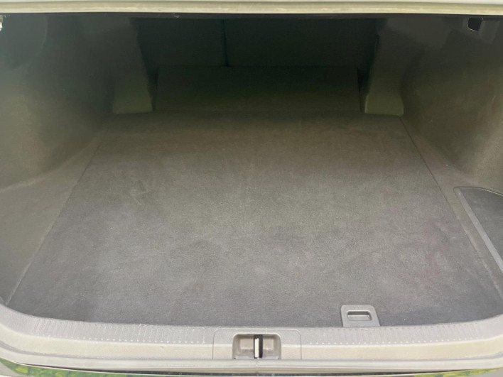 2018 Toyota Camry DAA-AXVH70 (UW-6a2cc9633f0e4)[16]