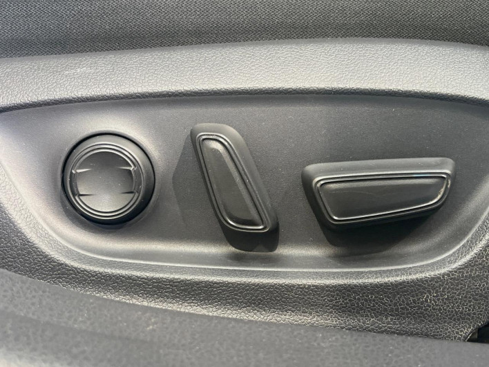 2018 Toyota Camry DAA-AXVH70 (UW-6a2cc96347939)[27]