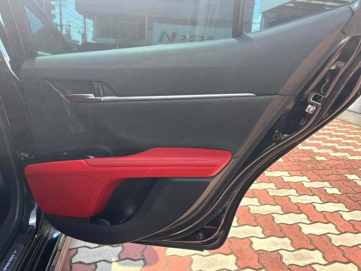 2020 Toyota Camry 6AA-AXVH70 (UW-6a2cc964415f7)[27]