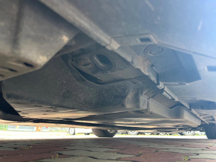 2020 Toyota Camry 6AA-AXVH70 (UW-6a2cc964415f7)[16]