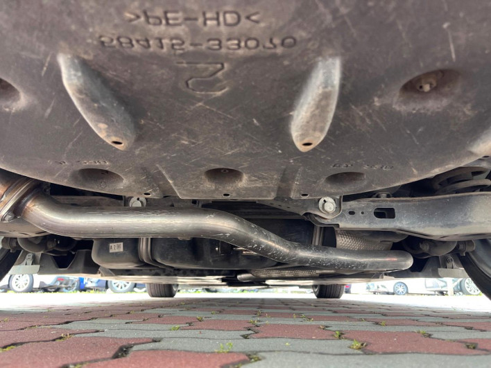 2020 Toyota Camry 6AA-AXVH70 (UW-6a2cc964415f7)[17]