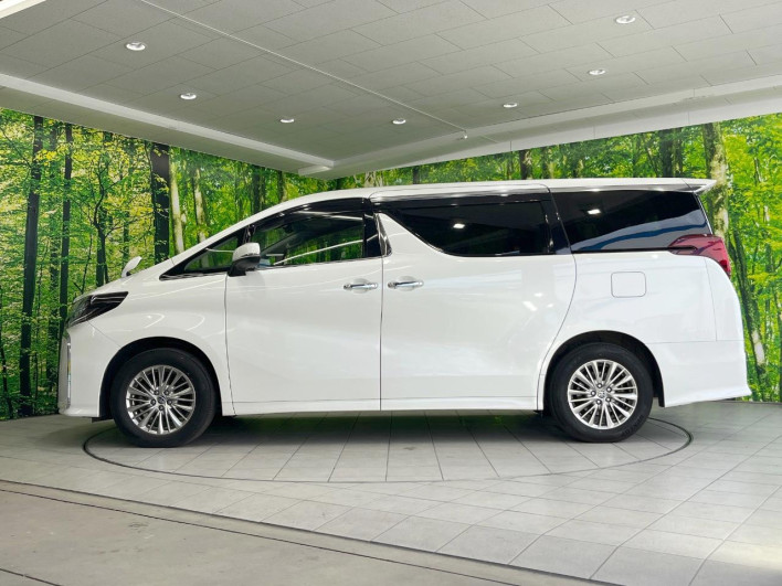 2022 Toyota Alphard Hybrid 6AA-AYH30W (UW-6a2cc9669f106)[5]