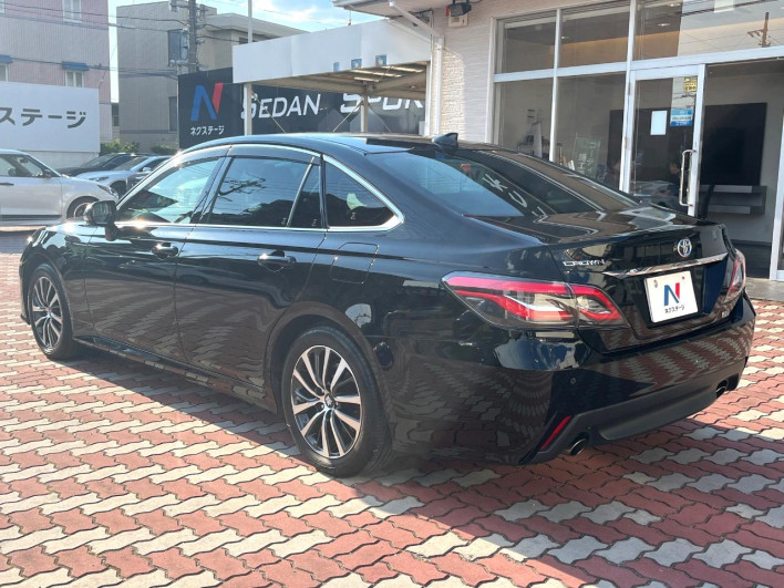 2020 Toyota Crown Hybrid 6AA-AZSH20 (UW-6a2cc9690fc02)[9]