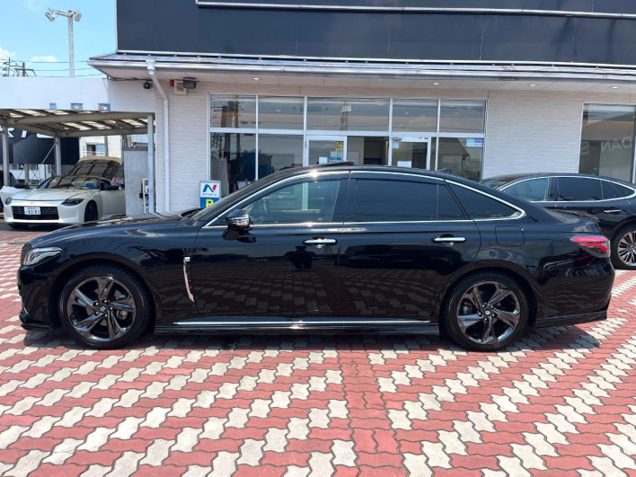 2020 Toyota Crown Hybrid 6AA-AZSH20 (UW-6a2cc969146bc)[10]