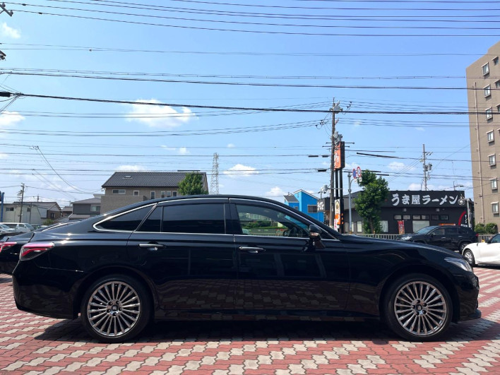 2021 Toyota Crown Hybrid 6AA-AZSH21 (UW-6a2cc969bf550)[16]