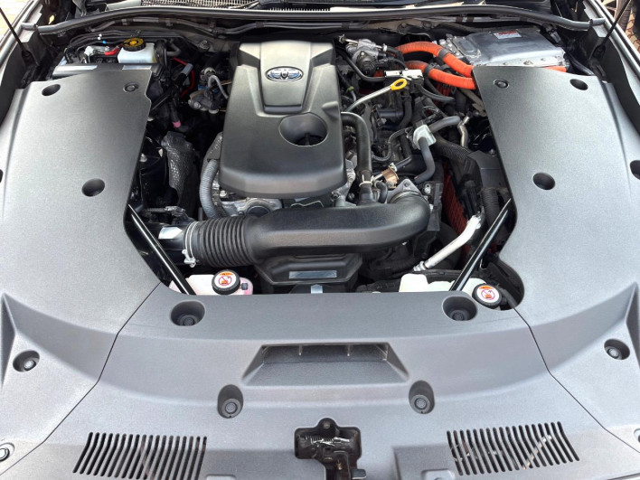 2021 Toyota Crown Hybrid 6AA-AZSH21 (UW-6a2cc969bf550)[6]