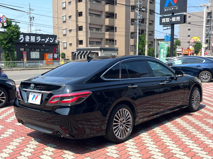 2021 Toyota Crown Hybrid 6AA-AZSH21 (UW-6a2cc969bf550)[15]