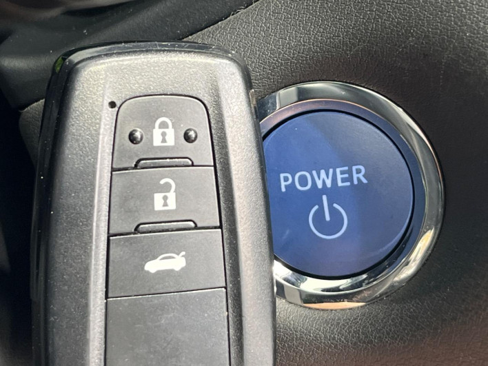 2021 Toyota Crown Hybrid 6AA-AZSH21 (UW-6a2cc96b1fb03)[21]