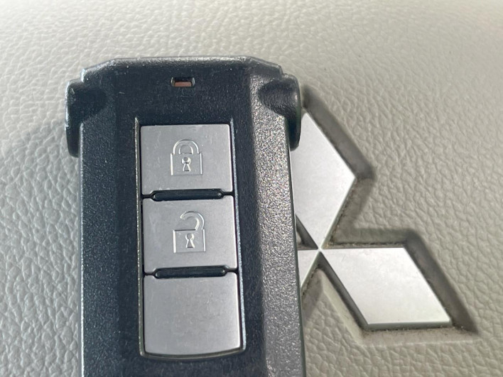 2014 Mitsubishi eK Space DBA-B11A (UW-6a2cc96f10b13)[27]
