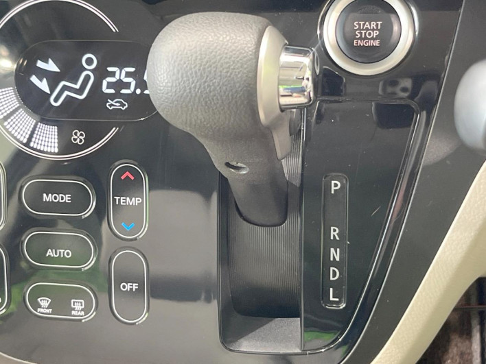 2014 Mitsubishi eK Space DBA-B11A (UW-6a2cc96f10b13)[18]