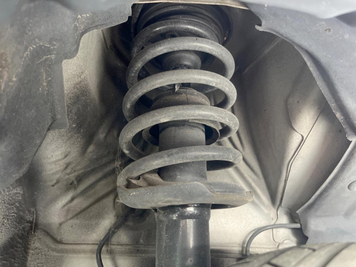 2014 Mitsubishi eK Space DBA-B11A (UW-6a2cc96f10b13)[22]