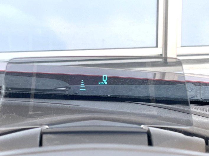 2016 Mazda Axela Sports DBA-BM5FS (UW-6a2cc98a81a00)[18]