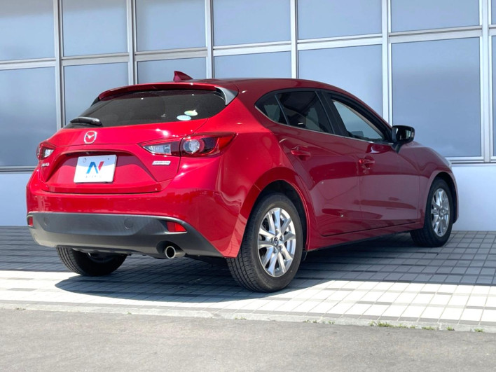 2016 Mazda Axela Sports DBA-BM5FS (UW-6a2cc98a81a00)[15]