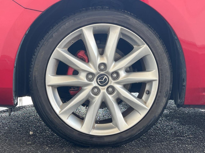 2017 Mazda Axela Sports DBA-BM5FS (UW-6a2cc98a897d0)[18]
